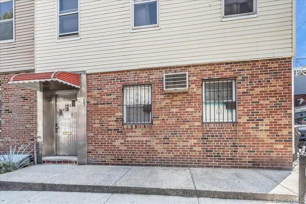 382 Manhattan AVE, Brooklyn, NY 11211