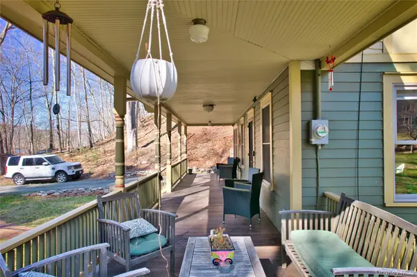 1193 South RD, Wurtsboro, NY 12790