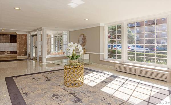 84-39 153rd AVE #5A, Howard Beach, NY 11414