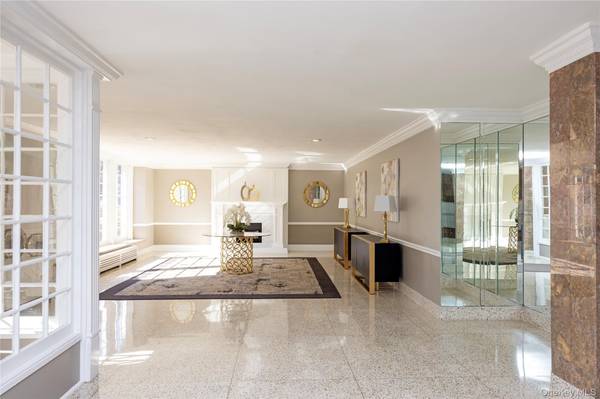 84-39 153rd AVE #5A, Howard Beach, NY 11414