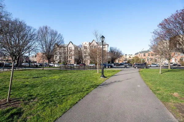 2111 Bath AVE, Brooklyn, NY 11214