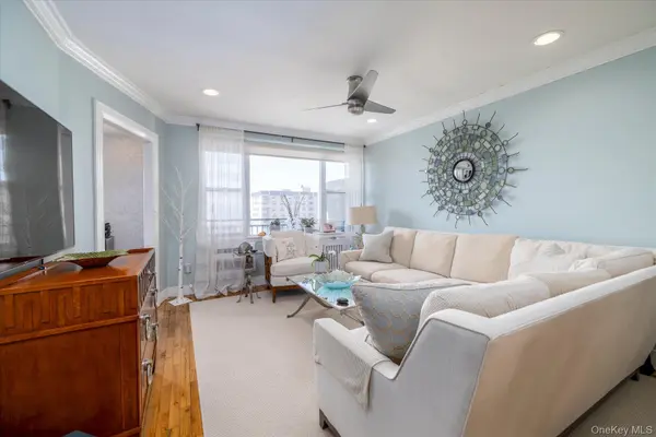 333 E Broadway #4H, Long Beach, NY 11561