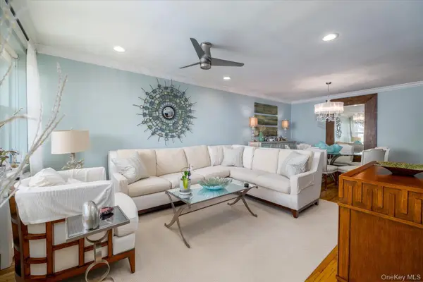 333 E Broadway #4H, Long Beach, NY 11561