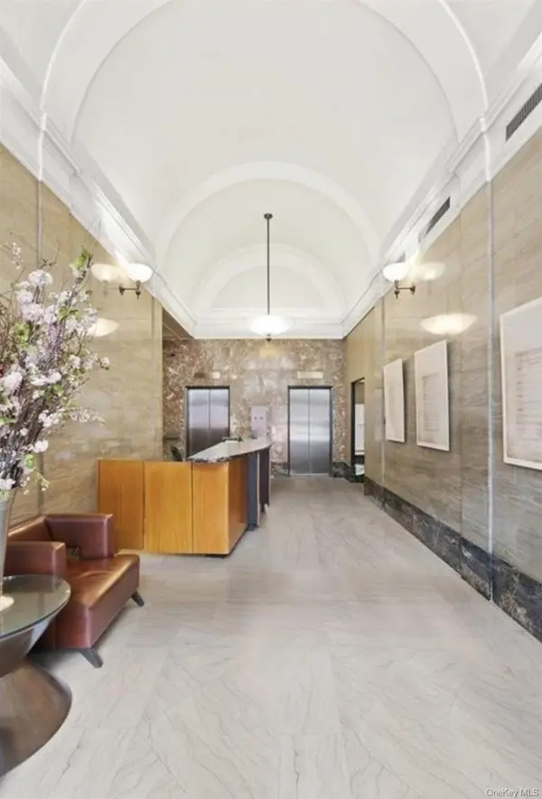 111 4th avenue #11L, New York (manhattan), NY 10003