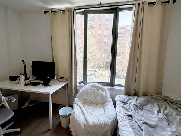 14427 Sanford AVE #2P, Flushing, NY 11355