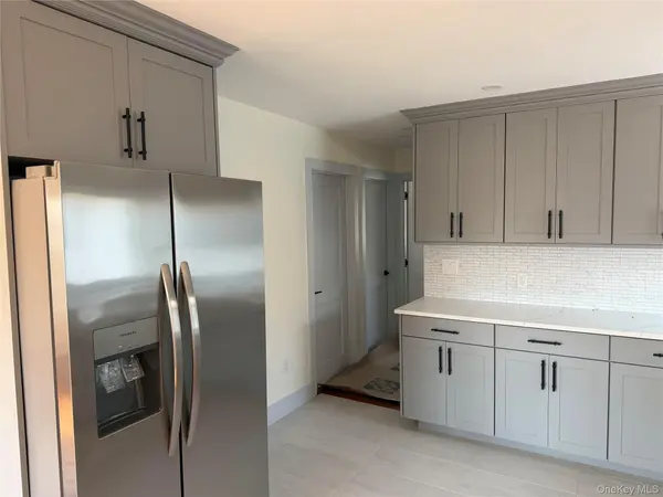 202-07 Linden BLVD, Saint Albans, NY 11412