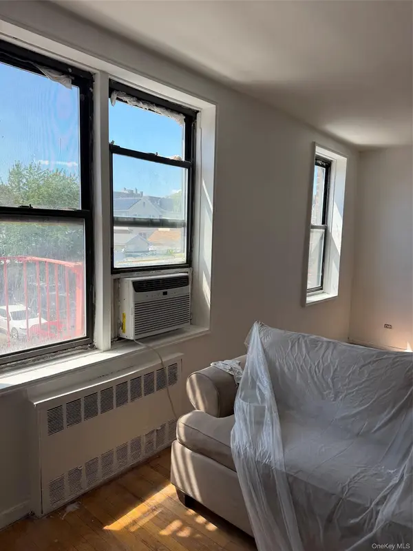 88-30 182nd ST #2G, Hollis, NY 11423