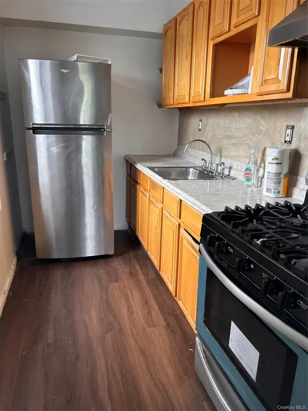88-30 182nd ST #2G, Hollis, NY 11423