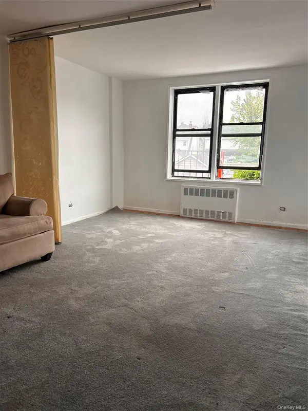 88-30 182nd ST #2G, Hollis, NY 11423
