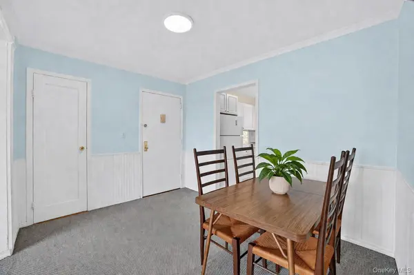 37 Fieldstone Drive #E4, Hartsdale, NY 10530