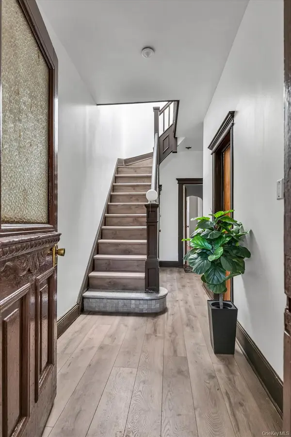 6858 76th ST, Middle Village, NY 11379