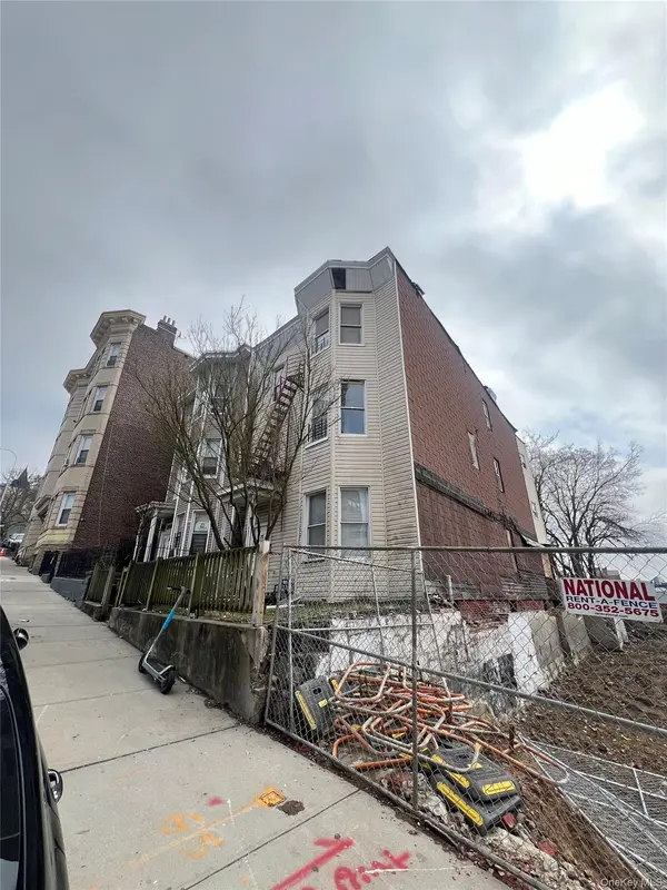 28 Ashburton AVE, Yonkers, NY 10701
