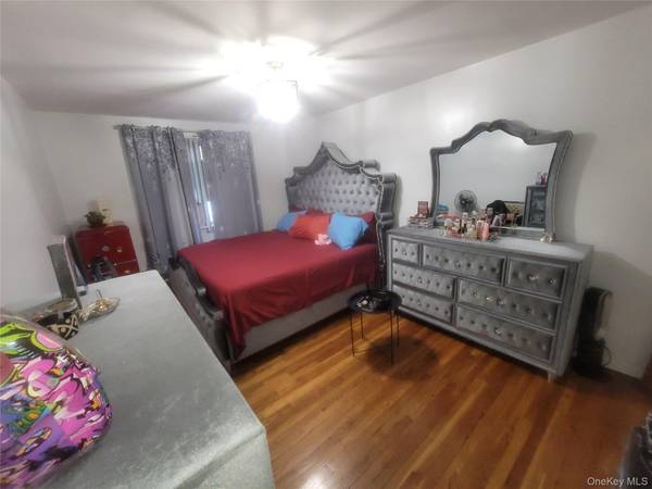 970 E 108th ST, Brooklyn, NY 11236