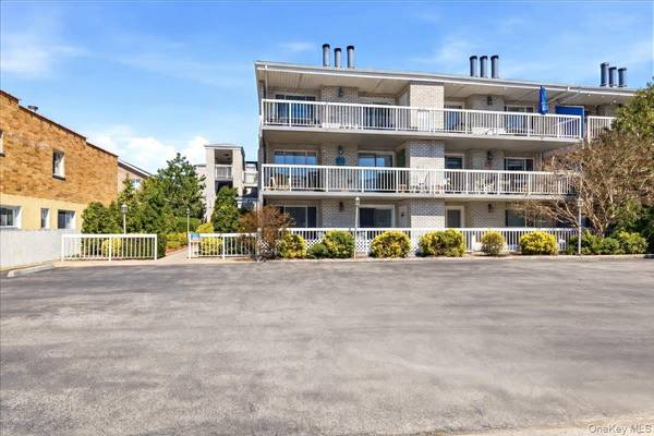 540 Ellsworth AVE #D2, Bronx, NY 10465