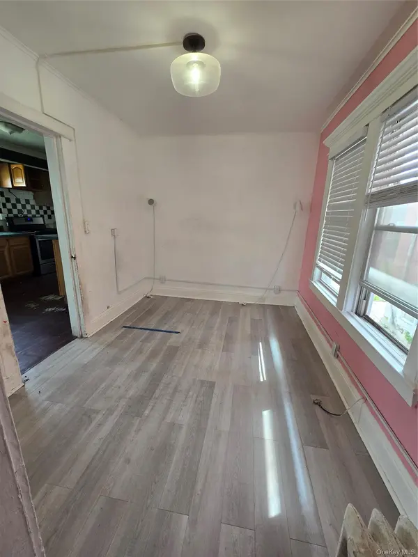 14262 Bascom AVE, Jamaica, NY 11436