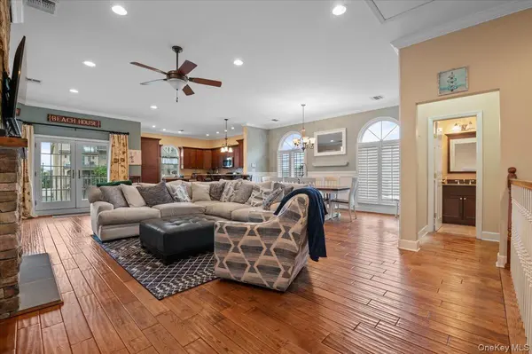 434 E Broadway #A, Long Beach, NY 11561