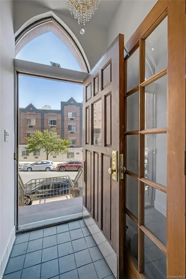 49 Bradhurst AVE, New York (manhattan), NY 10030