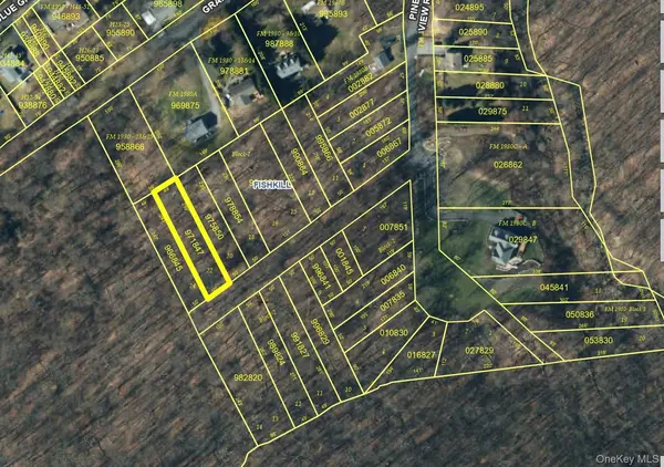 20-22 Hideaway PL, Beacon, NY 12508
