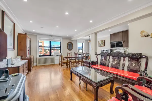 132-35 Sanford AVE #613, Flushing, NY 11355