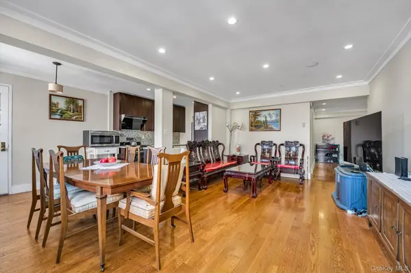 132-35 Sanford AVE #613, Flushing, NY 11355