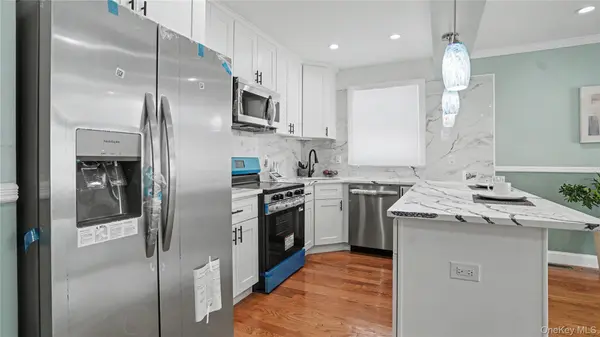 120-27 172nd ST, Jamaica, NY 11434