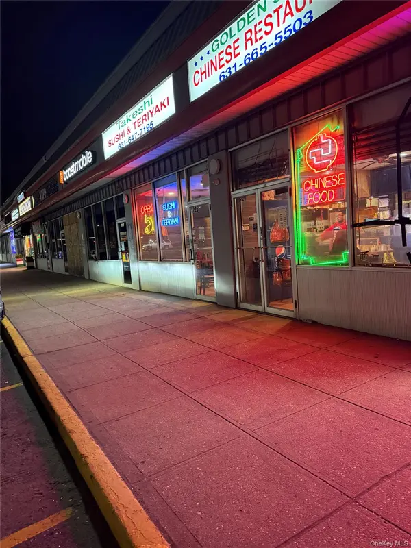 Address not disclosed, Bay Shore, NY 11706