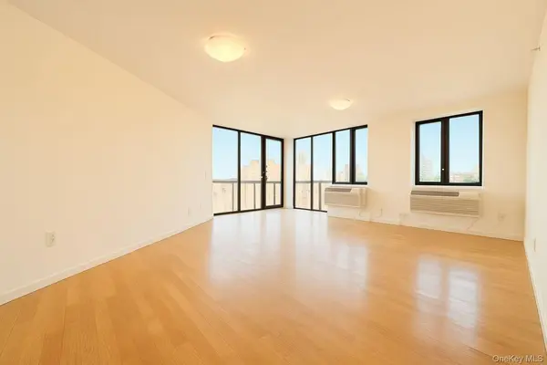 6070 Woodhaven BLVD #4E, Elmhurst, NY 11373