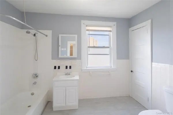 132 Park AVE, Mount Vernon, NY 10550