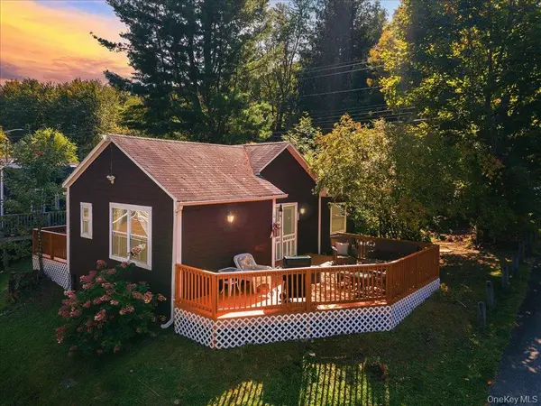 1192 State Route 52 #21, Loch Sheldrake, NY 12759