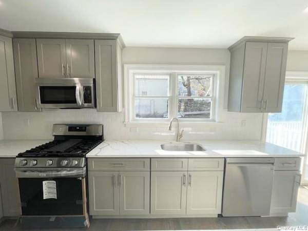 27 Church ST #A/B, Highland Falls, NY 10928