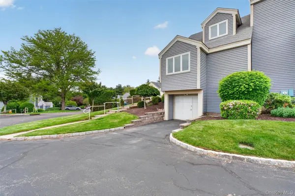 115 Fields LN, Peekskill, NY 10566