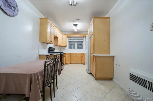 570 Wythe AVE #6A, Brooklyn, NY 11249