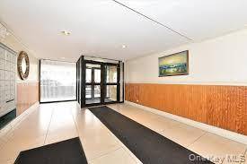 87-20 175 ST, Jamaica Estates, NY 11432