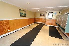 87-20 175 ST, Jamaica Estates, NY 11432
