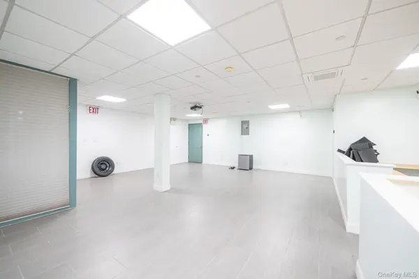 41-28 Haight ST #1C, Flushing, NY 11355