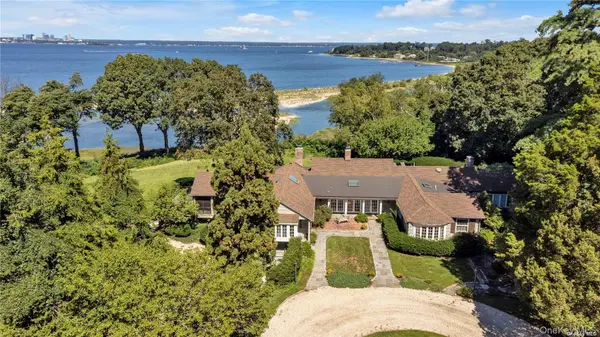 120 W Creek Farms RD, Sands Point, NY 11050