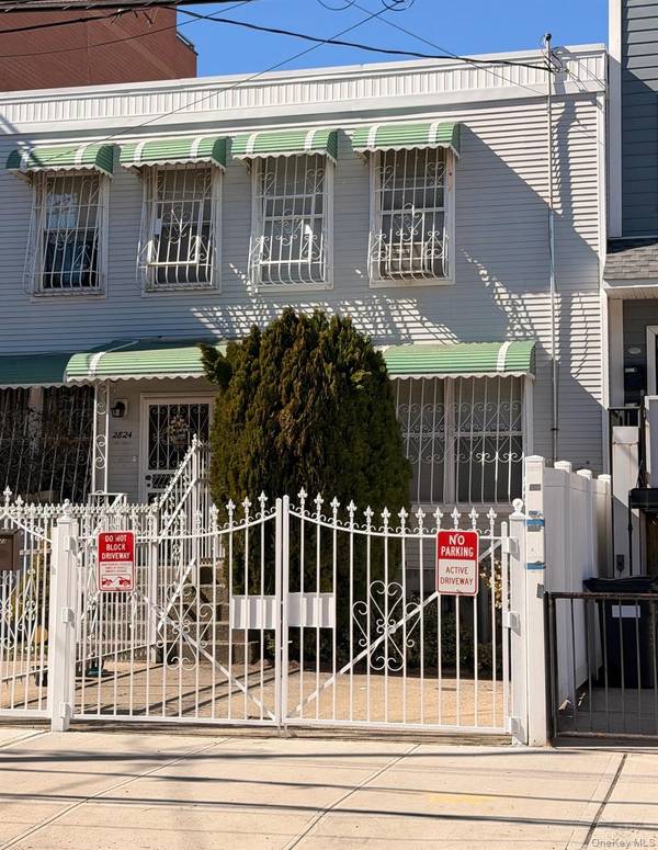2822 W 16th ST, Brooklyn, NY 11224