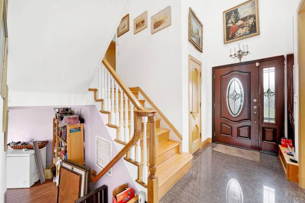 3420 Woodward ST, Oceanside, NY 11572