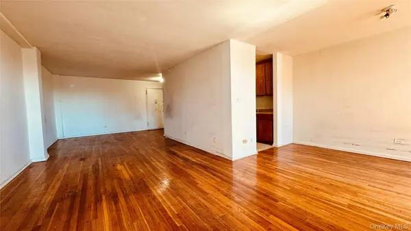 14205 Roosevelt AVE #611, Flushing, NY 11354