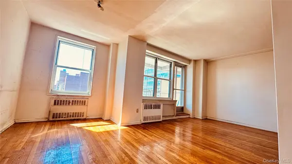 14205 Roosevelt AVE #611, Flushing, NY 11354