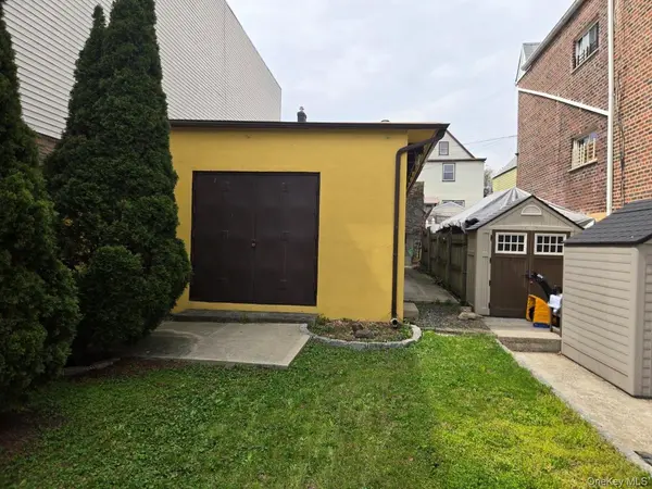 1405 Saint Lawrence AVE, Bronx, NY 10472