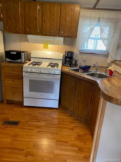 53 Clarion #TR160, South Fallsburg, NY 12779