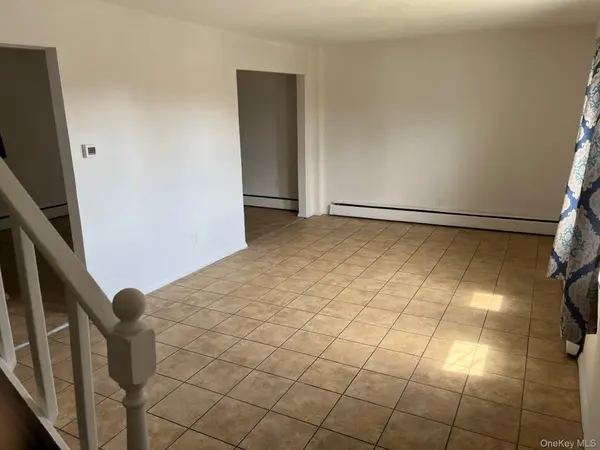 Address not disclosed, Wyandanch, NY 11798