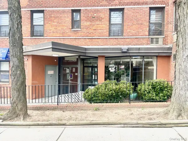 8746 Chelsea ST #3J, Jamaica Estates, NY 11432