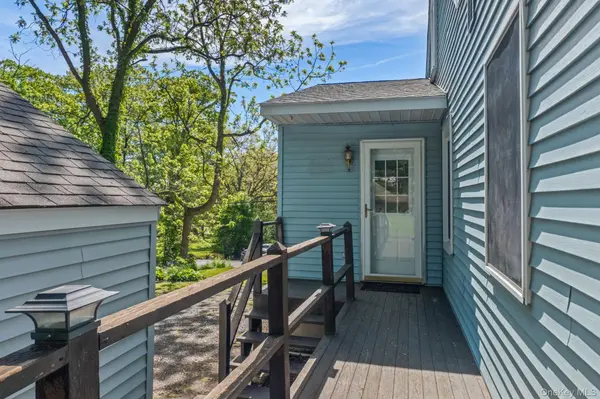 189 Lakeside RD, Newburgh, NY 12550