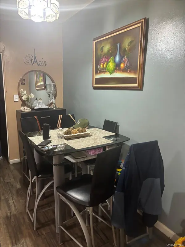 10409 105th ST, Ozone Park, NY 11417