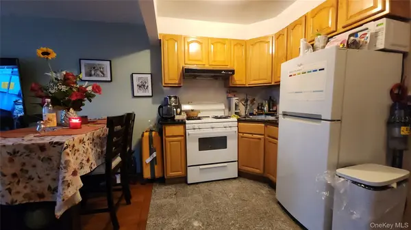 8432 Grand AVE #2D, Elmhurst, NY 11373