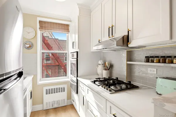 601 Kappock ST #6F, Bronx, NY 10463