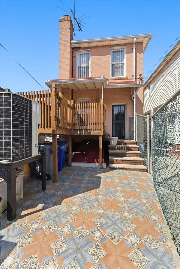 675 E 53rd ST, Brooklyn, NY 11203