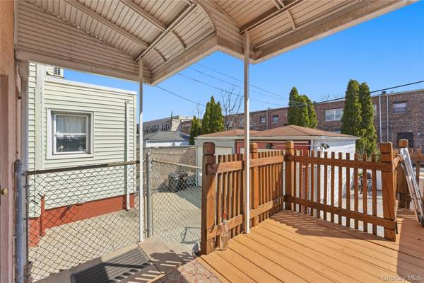 675 E 53rd ST, Brooklyn, NY 11203